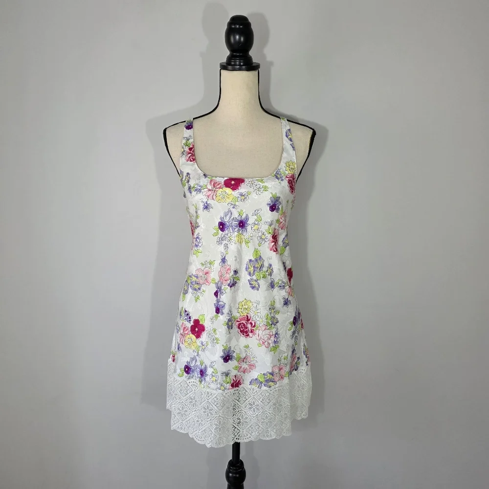 Vintage Victoria's Secret Gold Label Multi Floral Lace Chemise Nightgown Small‎